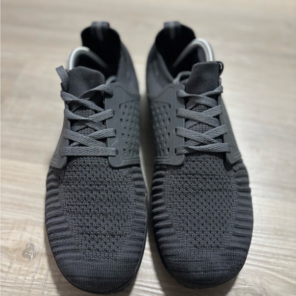 WHITIN Other - Whitin Black Barefoot men’s 42